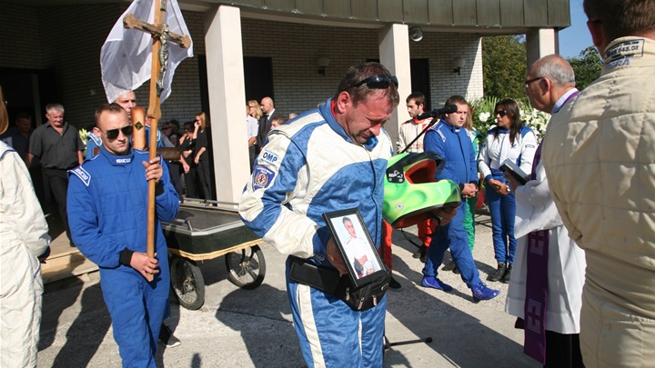 Na posljednje počivalište otpraćen Zvonko Mrzljak