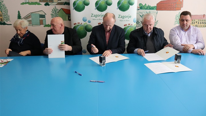 Potpisivanje ugovora