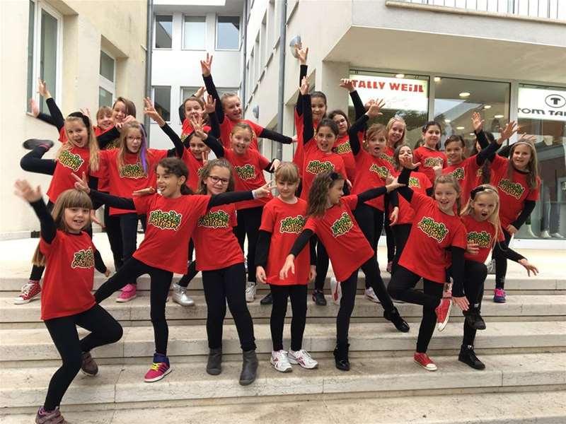 zabočki mališani.jpg