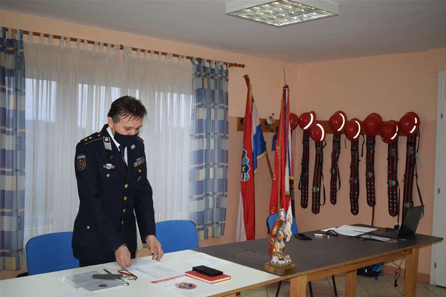 Predsjednik i dalje Stjepan Skuliber 3.JPG