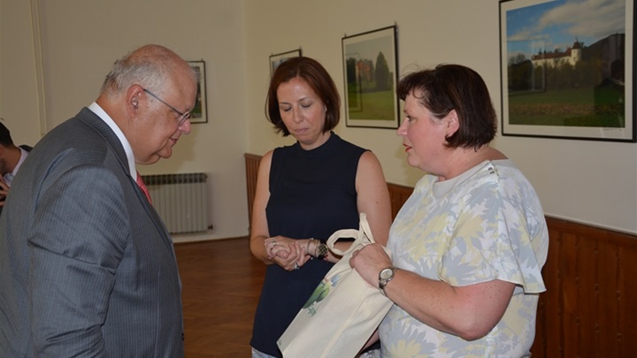 VELEPOSLANIK BRAZILA 3.jpg