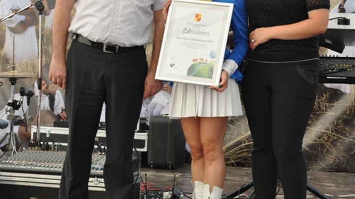 MAČANSKE MAŽORETKINJE 4.jpg