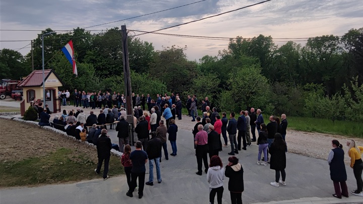 Na sv. Josipa Radnika blagoslov traktora u župi Marija Bistrica4.jpg