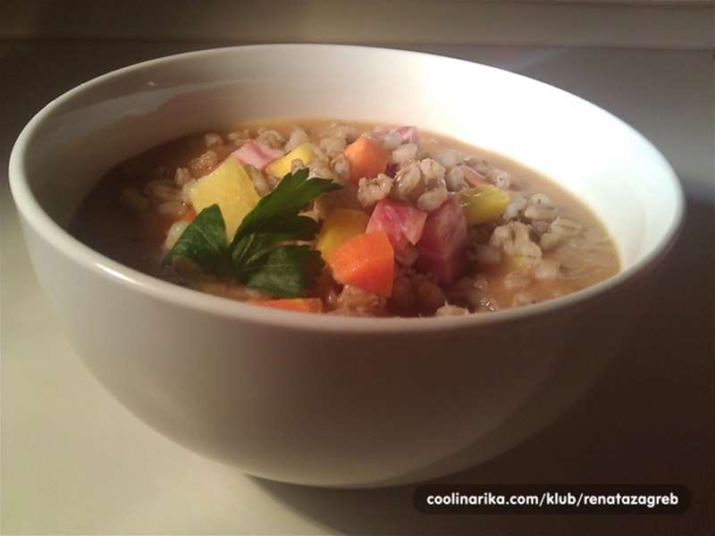 varivo sa žutom mkrkvom.jpg