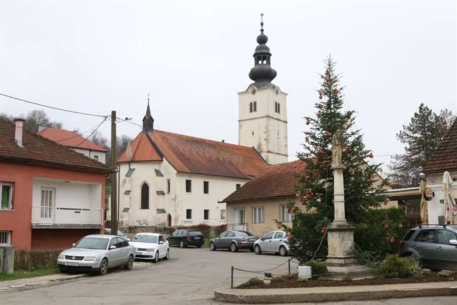 tuhelj centar za božić.jpg