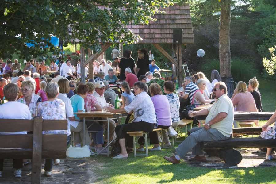 SUTLA SI TEČE 2.jpg