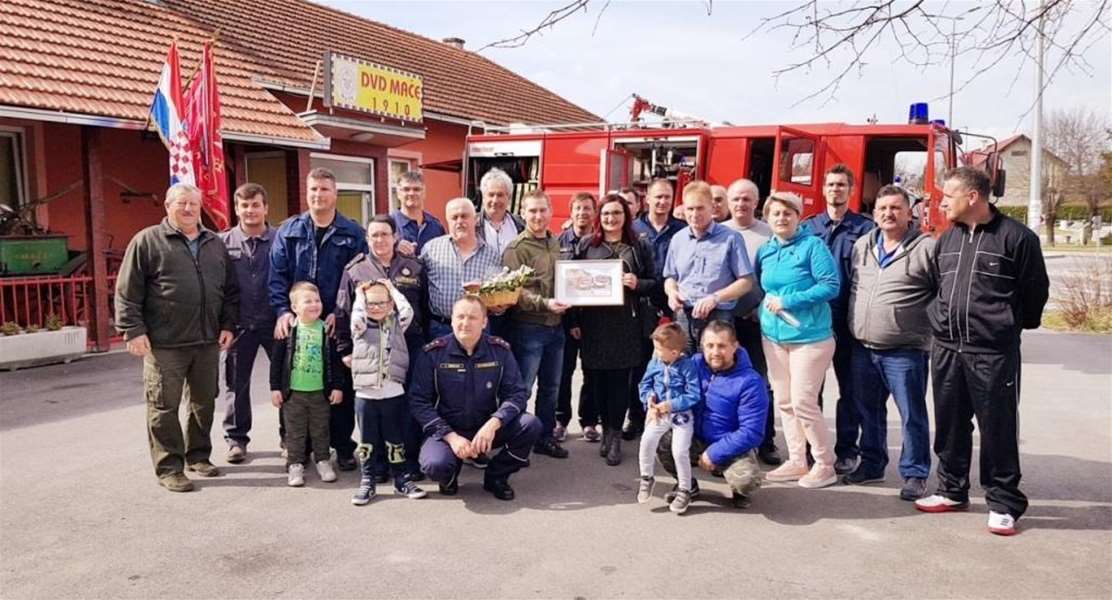 mače vatrogasno vozilo.jpg