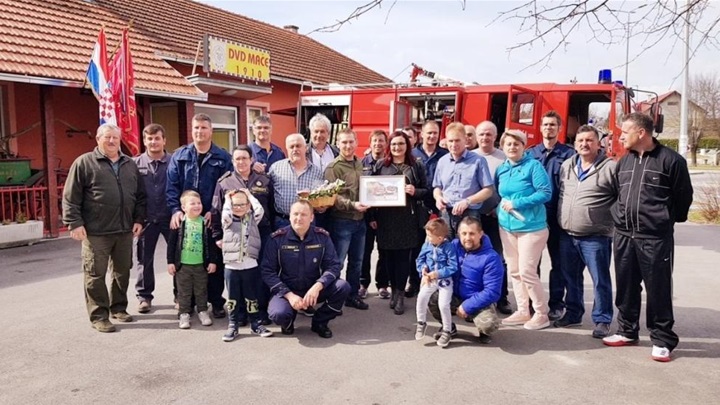 mače vatrogasno vozilo.jpg