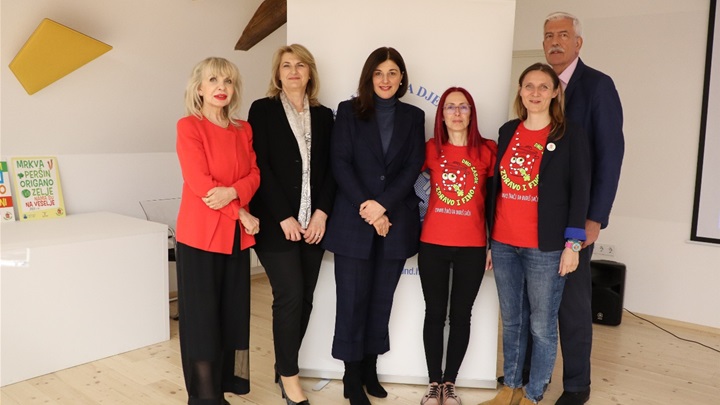 1_Tim stručnjaka projekta Zdravo i fino.JPG