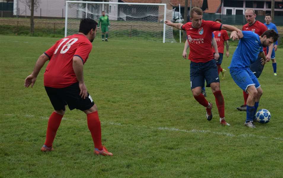 web nogomet 2. žnl 1. kolo .JPG