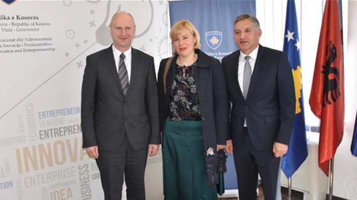 glAVNA kosovo 1.jpeg