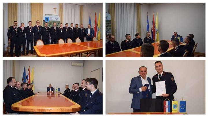 Prijem kod načelnika DVD TP FotoJet.jpg