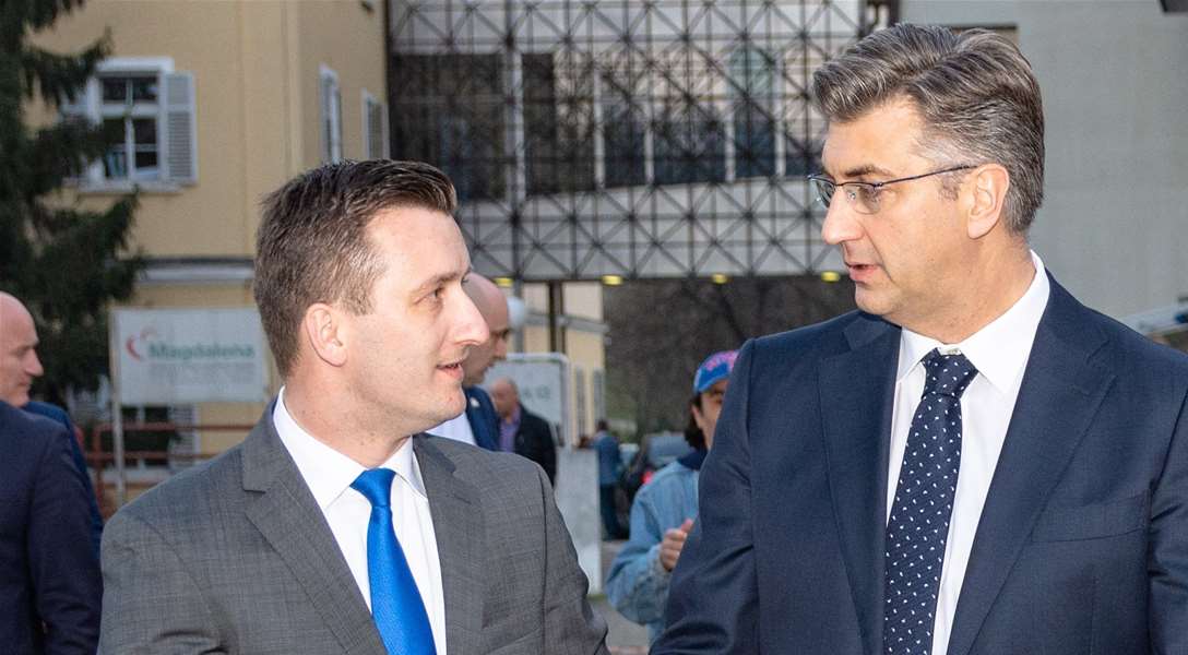 PLENKOVIĆ I TUŠEK.jpg