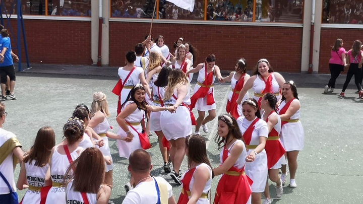 SALONSKO KOLO BEDEKOVČINA (19).jpeg