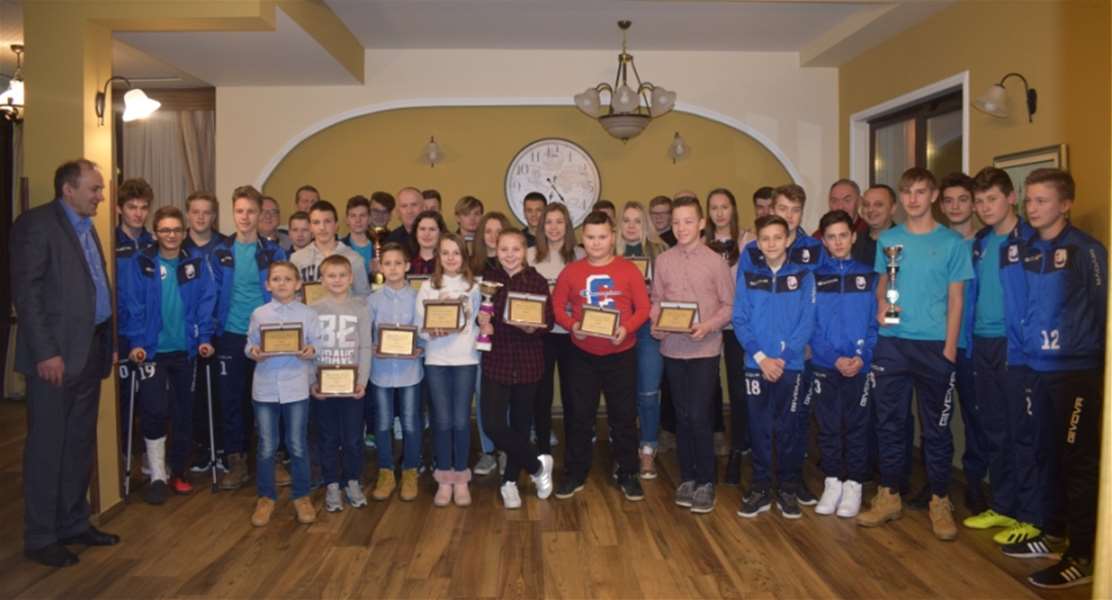 SPORT 19.2._ DORIS BABIĆ, PETAR JAKOPEC I STRIJELCI NAJ SPORTAŠI MARIJE BISTRICE U 2018. skupna 8.jpg