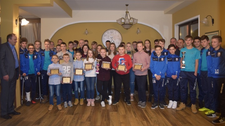 SPORT 19.2._ DORIS BABIĆ, PETAR JAKOPEC I STRIJELCI NAJ SPORTAŠI MARIJE BISTRICE U 2018. skupna 8.jpg