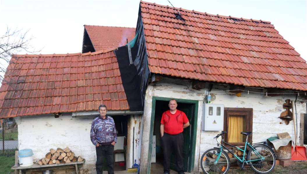 obitelj hučić glavna.jpg