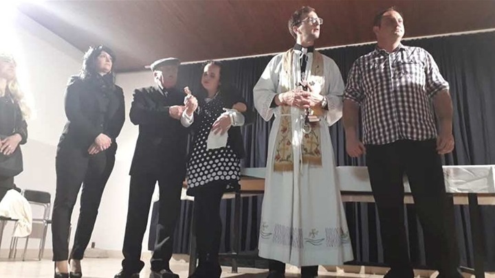 vesela mrtvačnica predstava.jpg