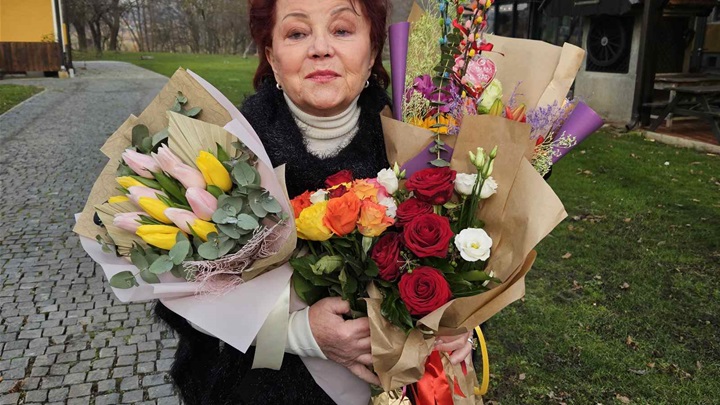 Zdenka 80 rođendan.jpg