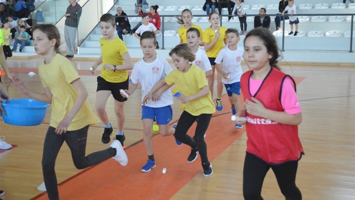 SPORT 12.3._ATLETIKA KLINCI 2.jpg