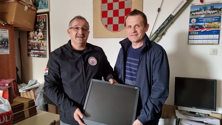UDVDR KZŽ donirala računalo i DVD Zabok