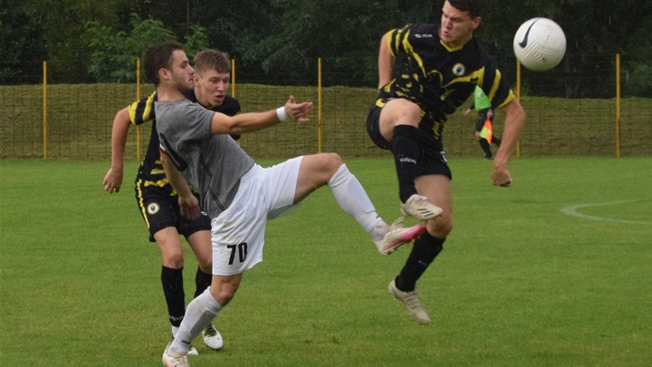 web_NOGOMET 4 NL SREDIŠTE A ZAGORSKI DERBI UVJERLJIVO PRIPAO GOLUBOVCU 1.JPG