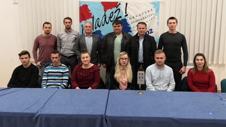 mladež hdz-a sveti križ začretje.jpg