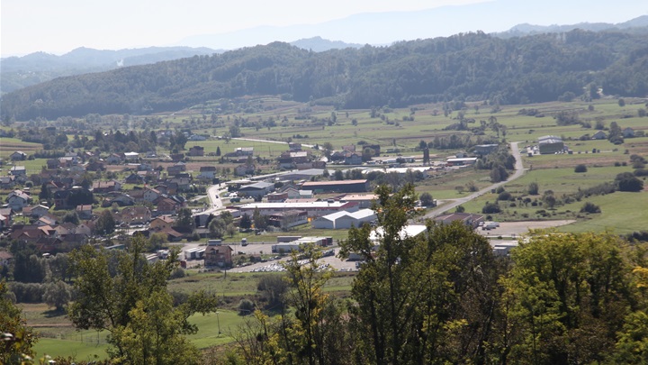 pregrada panorama industrijska zona.jpg