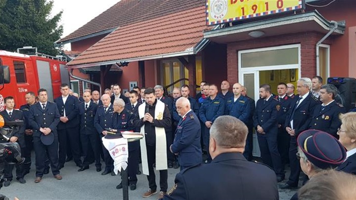 dvd mače GLAVNA.jpg