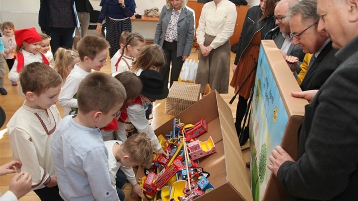 drvene igračke glavna.JPG