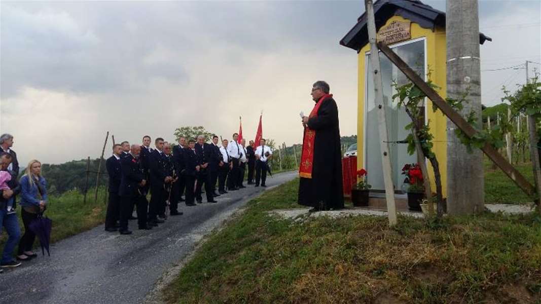 kapelica slavka večerića.jpg