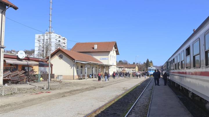 željeznički kolodvor zabok