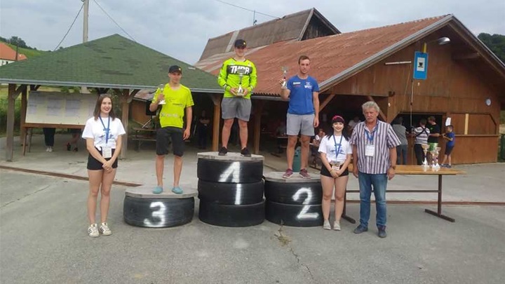 Nikola Hranić na najvišoj stepenici pobjedničkog postolja