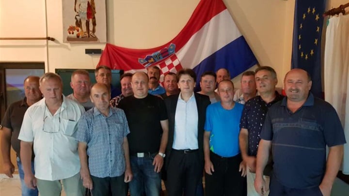 braniteljska udruga radoboj.jpg