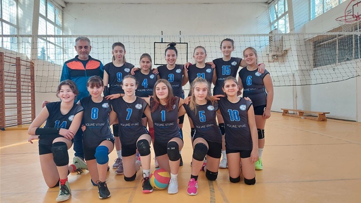 SPORT 7.12_ODBOJKA MLAĐE KATEGORIJE IVANEC 1 SLAVIO KOD TOPLICA mala odbojka .jpg