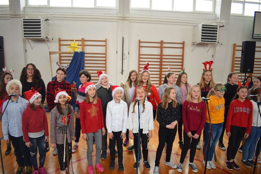 Božićna priredba učenika Osnovne škole Marija Bistrica5.jpg