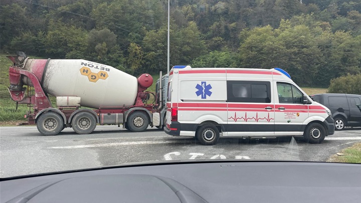 WhatsApp Image 2024-10-18 at 13.50.13 (1).jpeg