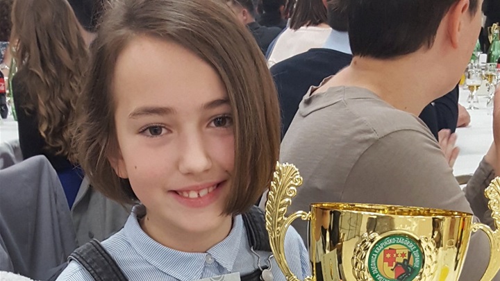 SPORT 6.2._GRACIJA KAČAVENDA 2.jpg