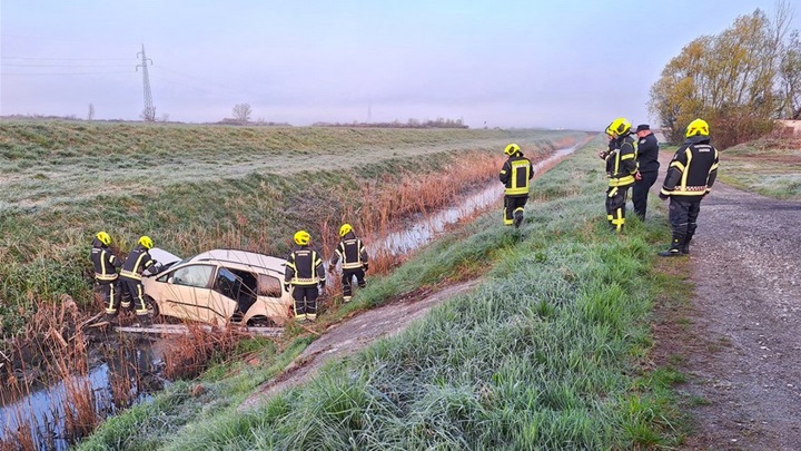 prometna-kanal-potok-izletio (1).jpg