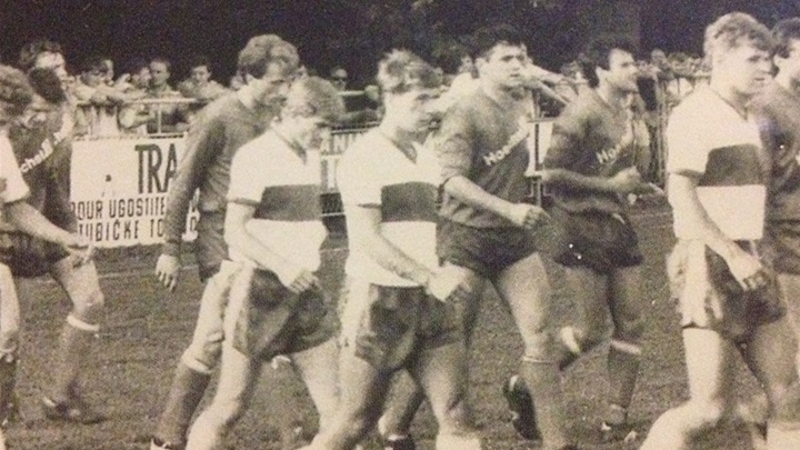 Izlazak momčadi pred utakmicu