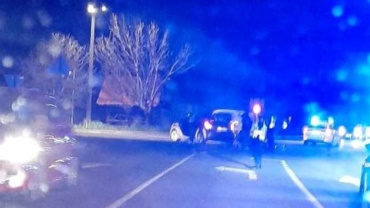 Policija zaustavlja KZŽ .jpg