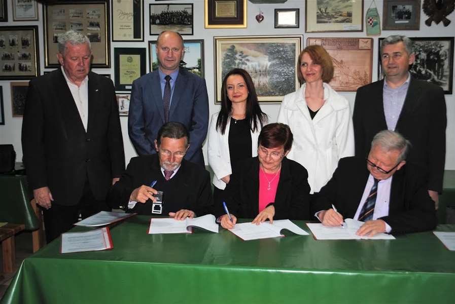 Koaliciju potpisuju Stjepan Zorman, Snježana Španjol i Zvonimir Berić