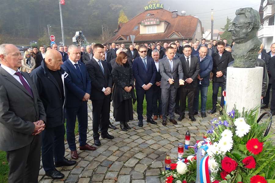 TAAA veliko trgovisce svi sveti 2019 (11).JPG