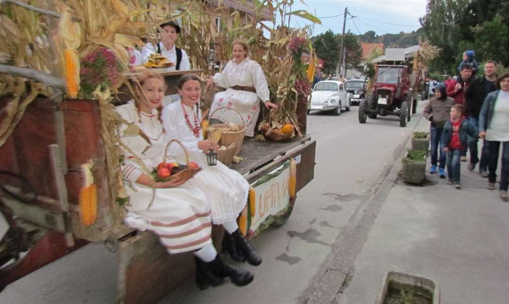 pajdaško sprehajanje.jpg