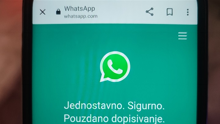 WhatsApp ilustracija .jpg