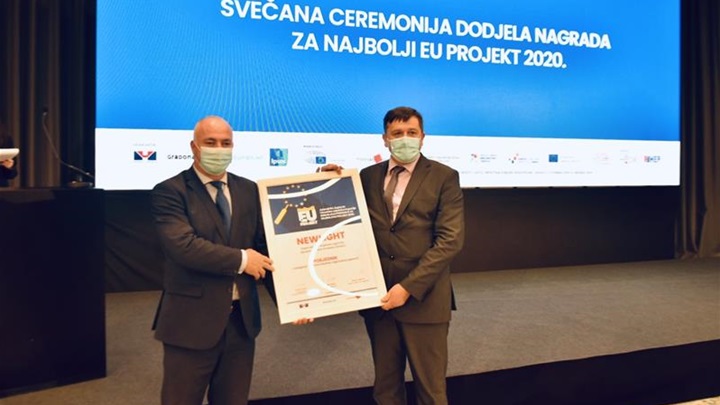 Newlight - nagrada (3).jpg