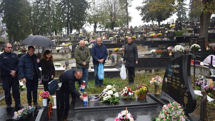 Na groblju u Mariji Bistrici odana počast braniteljima 1.jpg