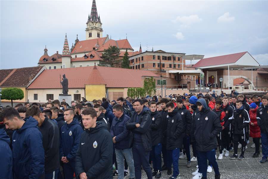 17. hodočašće sportaša Zagrebačke nadbiskupije u Mariju Bistricu05 GLAVNA.JPG