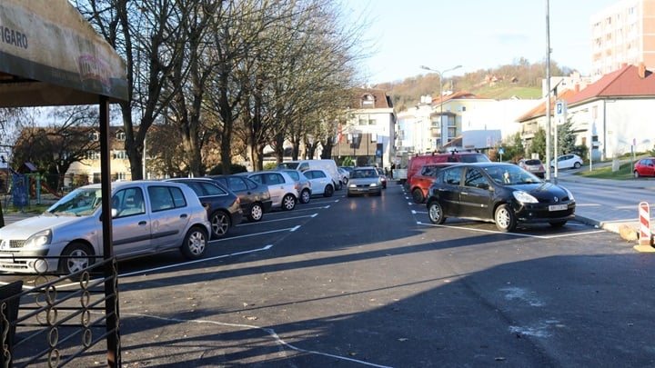 parkiralište zabok.jpg