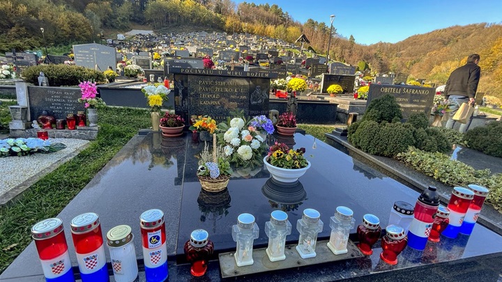 svijeće braniteljima1.jpg